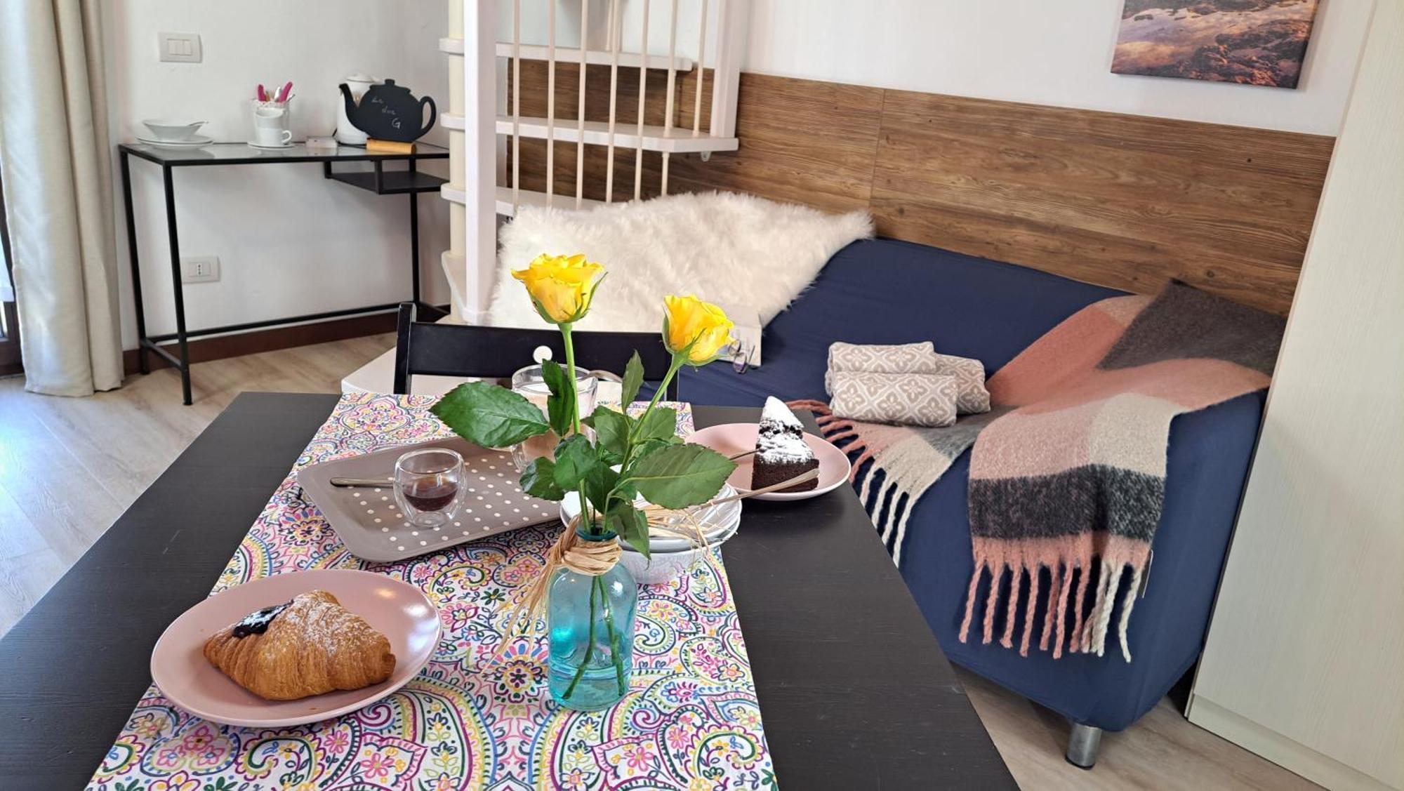 Bed & Breakfast Le Due G Варезе Екстериор снимка