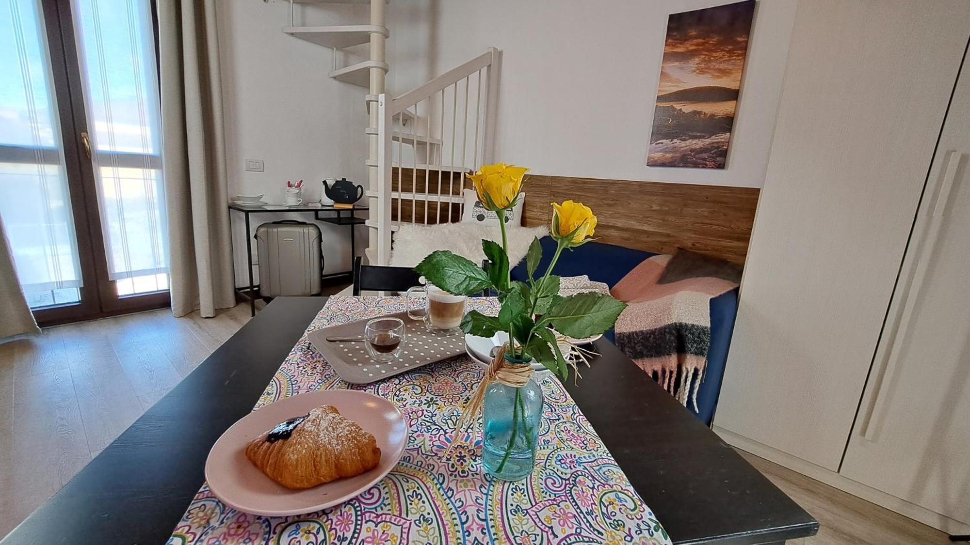 Bed & Breakfast Le Due G Варезе Екстериор снимка